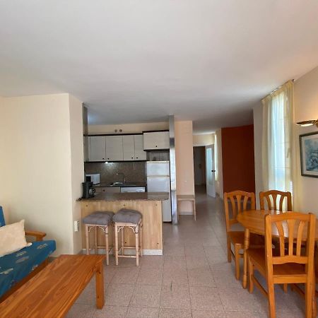 La Dorada Apartment Салоу Екстериор снимка