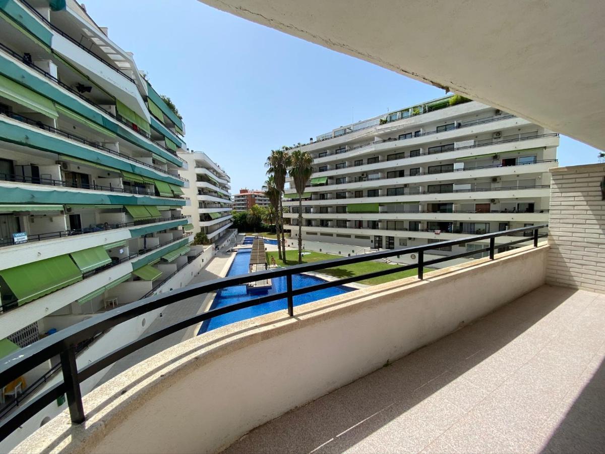 La Dorada Apartment Салоу Екстериор снимка